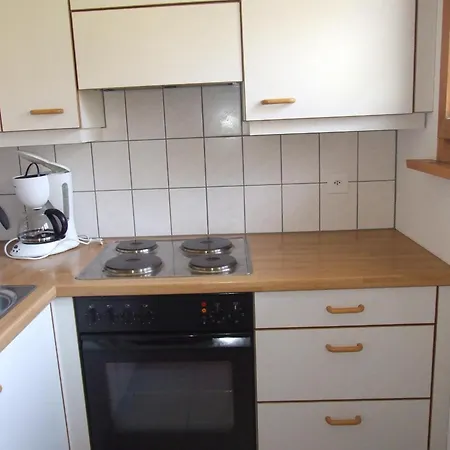 Kanderhus Apartman *