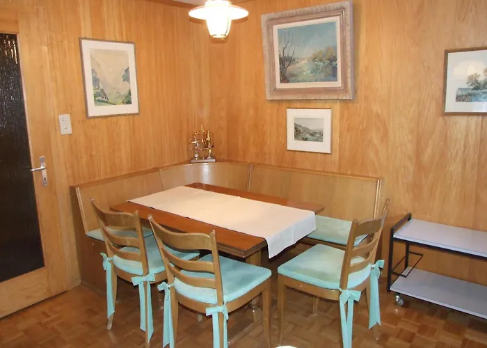 坎德胡斯木屋公寓 *